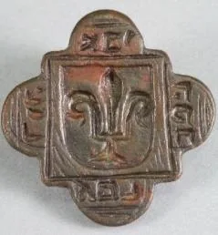 Medieval four-lobed seal with a fleur-de-lis, seal of Abraham ben Sa'adia